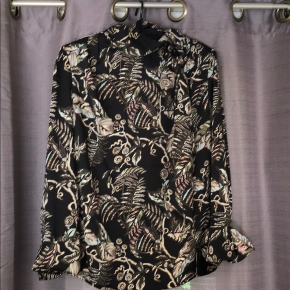 NWT- printed blouse - Picture 1 of 5